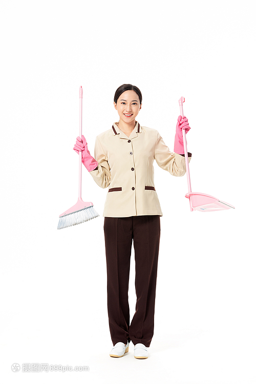 家政服務中的女性掃地角色 細致、專業與尊重